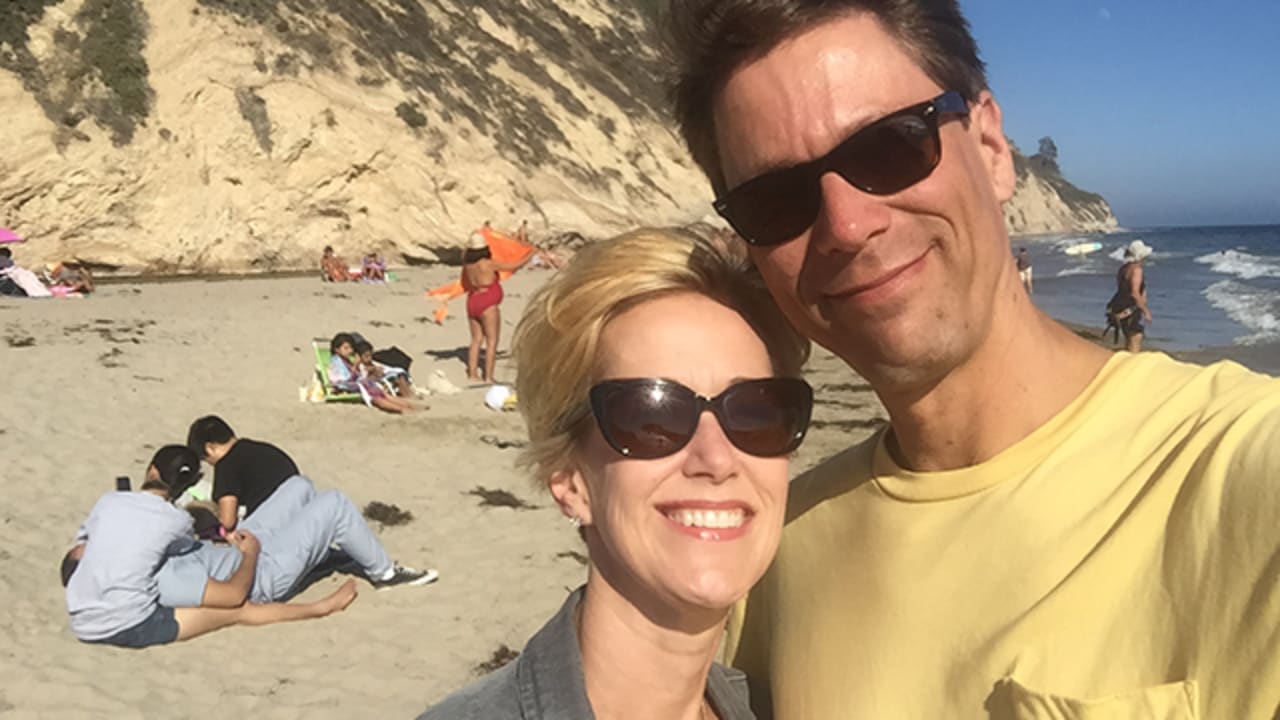 is sarah bloomquist married